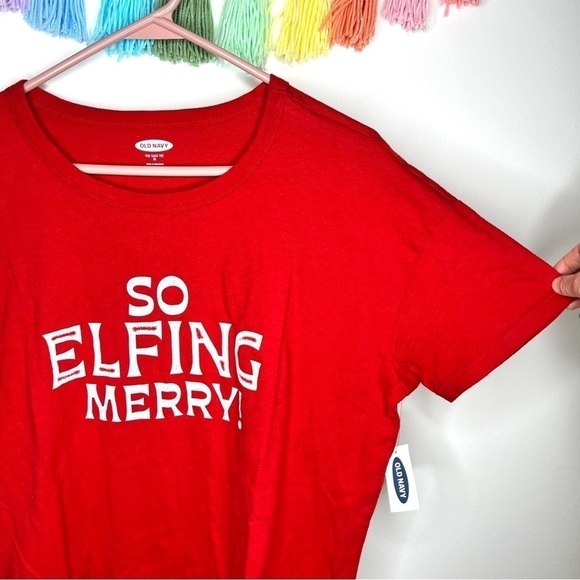 Old Navy So Elfing Merry Pun Funny Layering T-Shirt Short Sleeve Medium NWT - Picture 3 of 11